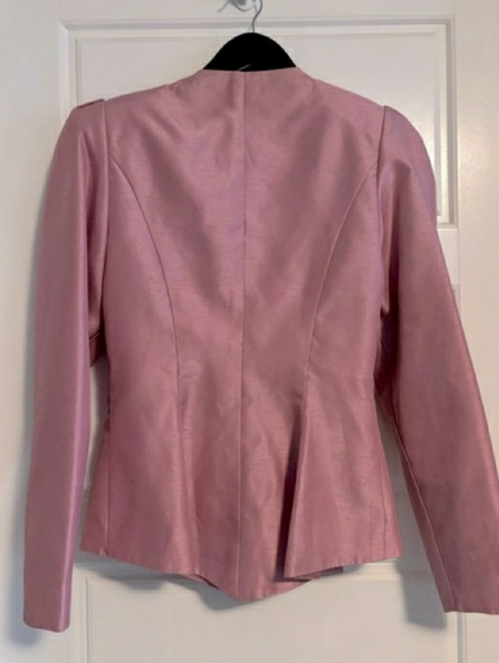 Pink elegant & Feminine Embellished Blazer jacket. SZ S. - Picture 3 of 10
